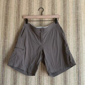 L.L Bean Water Repellent Shorts Women Size 6 Color Ash Outdoor Bottom Clothing